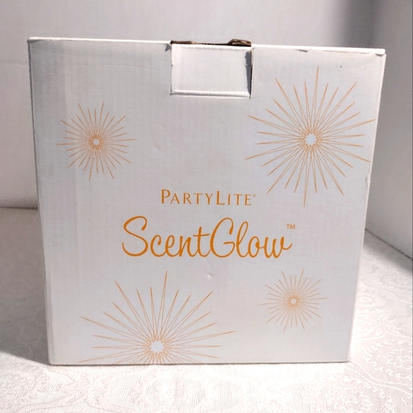 PartyLite ScentGlow Diffuser - Picture 2 of 7